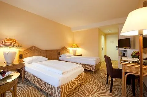 Relexa 4*